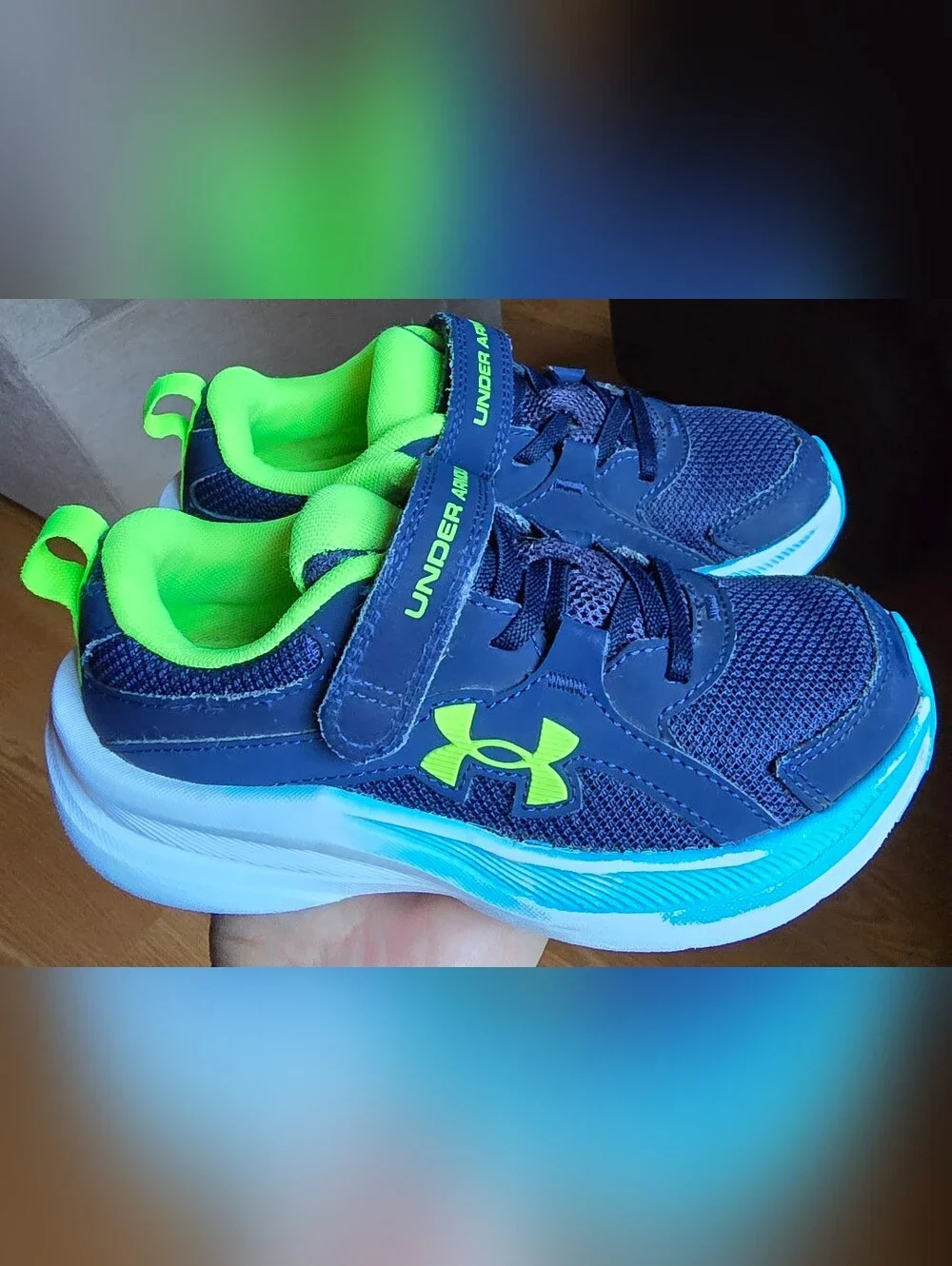 Sz 12 Toddler Kids UNDER ARMOUR CHARGED ASSERT 11 Midnight Navy/Blue Blur/HyperG